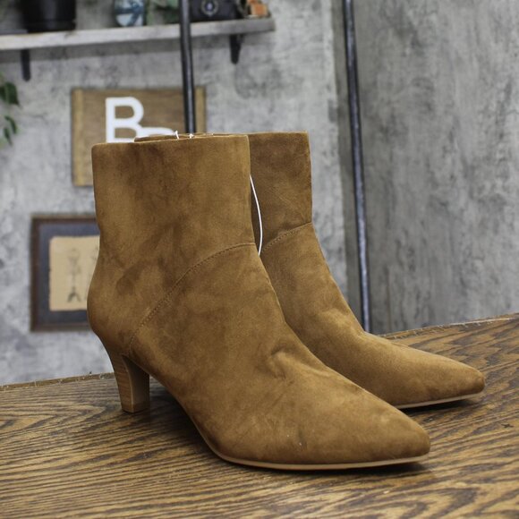 NWT Universal Thread Womens Frances Ankle Boots 88744370 Brown 10M - Picture 2 of 7